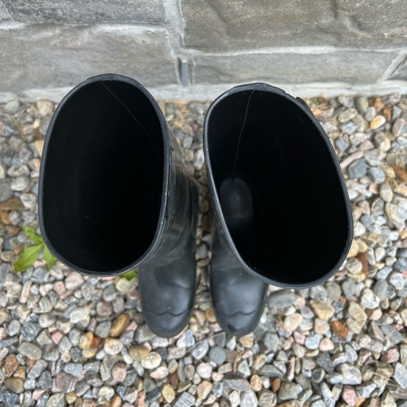 Hunter Boots - Womens Original Tall Rain Boots (Black) Size 37 - Picture 6 of 14